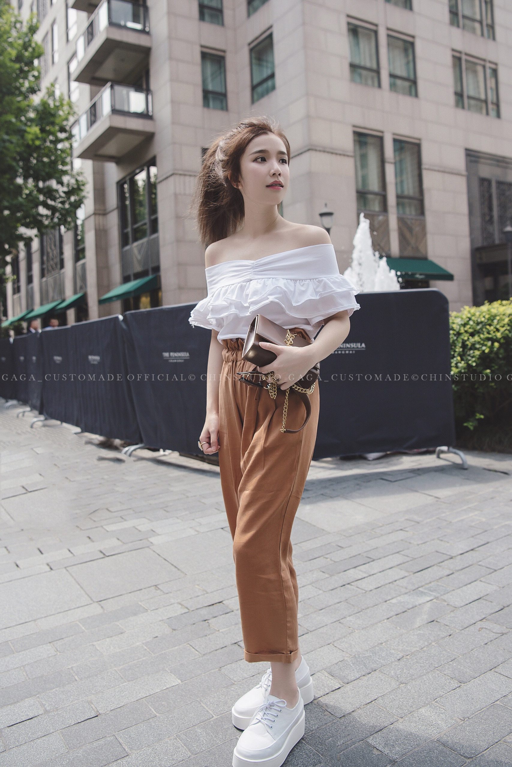 PEGGED TROUSERS (KHAKIS) - Image 3