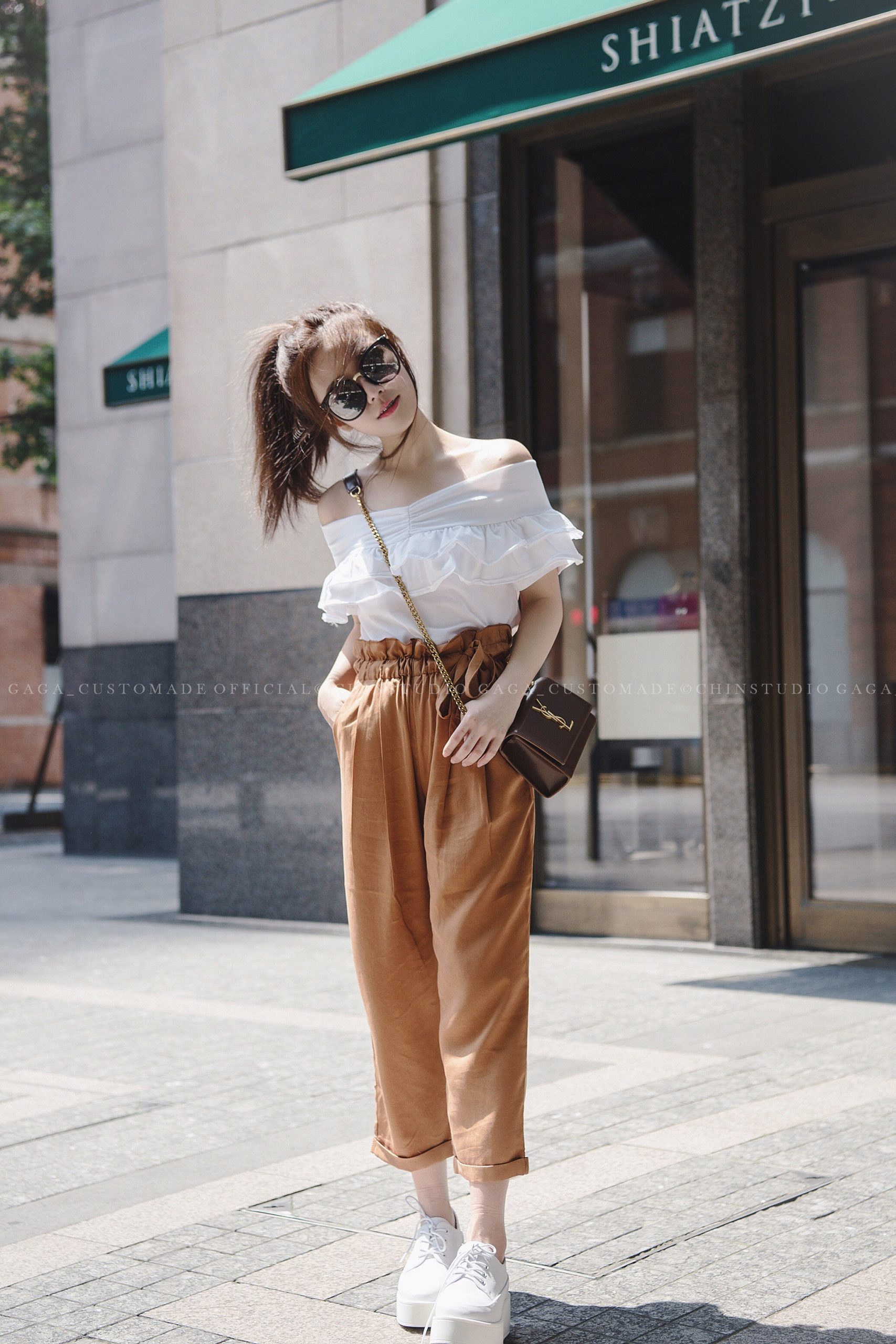 PEGGED TROUSERS (KHAKIS)